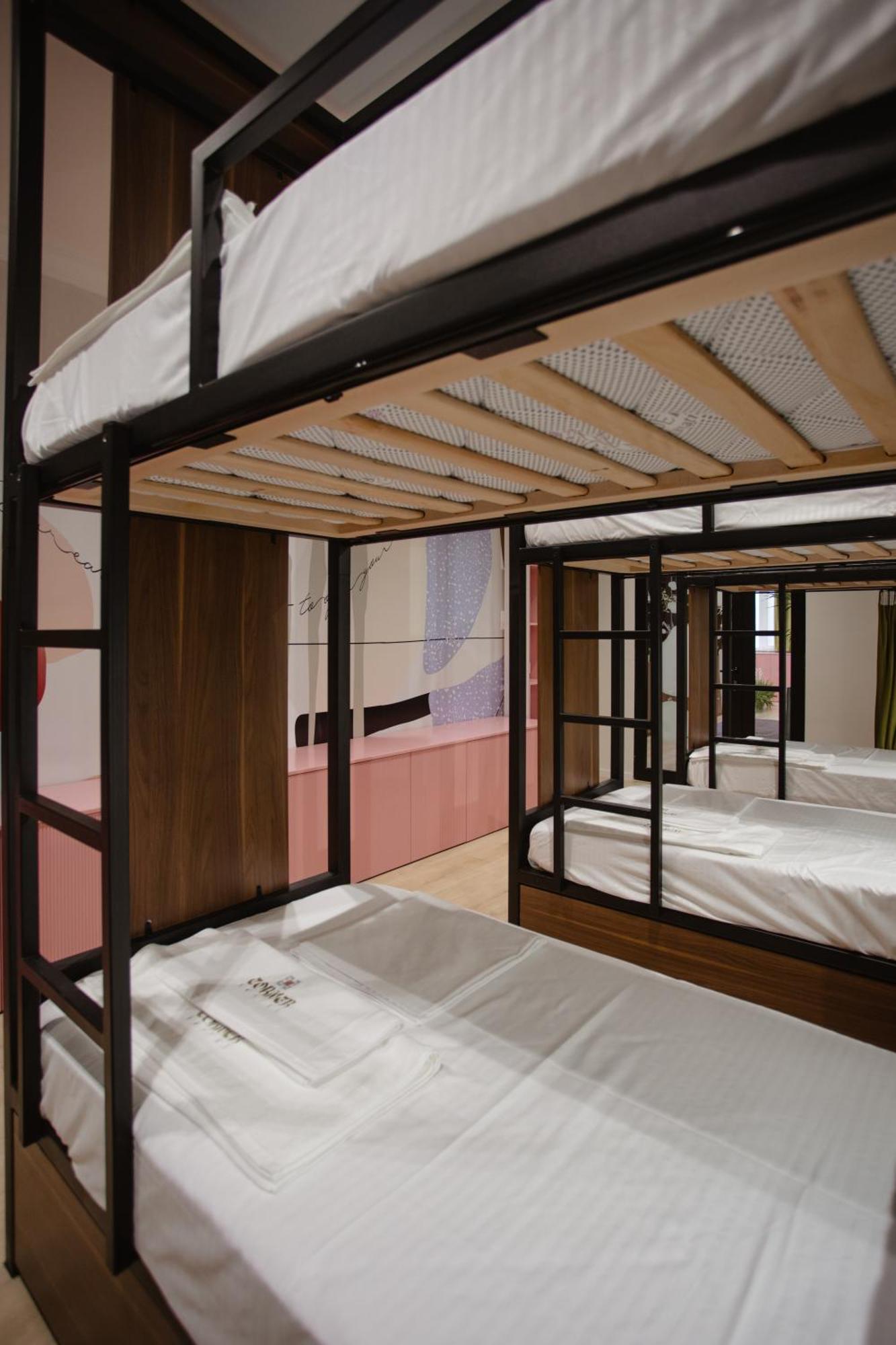 Corner Hostel Шкодер Экстерьер фото
